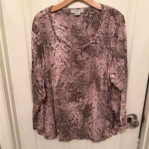 Liz Claiborne Mauve and Taupe Patterned Blouse